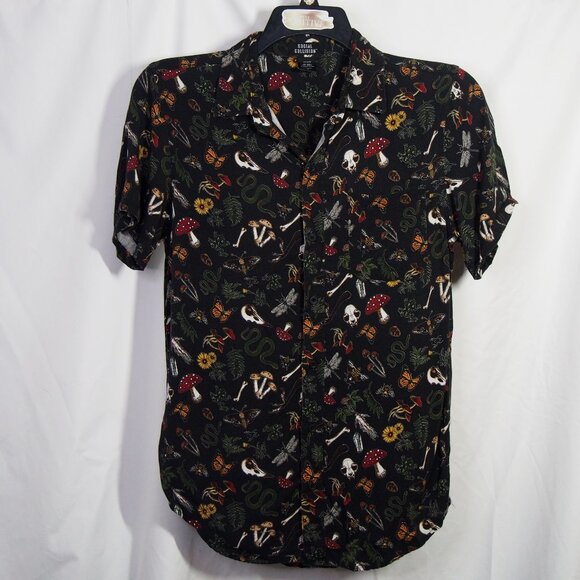 Mens Social Collision Mushroom/Bugs Print Rayon Button Up Shirt Size S - Picture 1 of 11